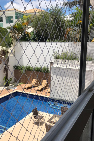Redes de Proteção Para Piscinas Com Materiais Resistentes Redes de Proteção Para Piscinas Com Materiais Resistentes
